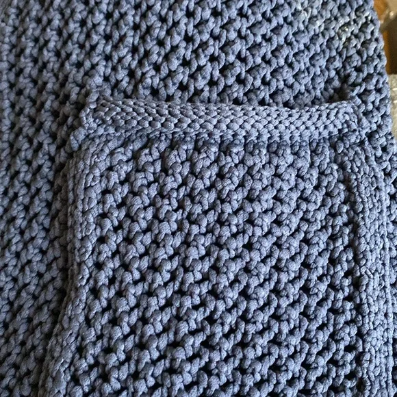 NWT. Zara Navy Blue Chunky Knit Round Neck Top. Size S. - Picture 4 of 7